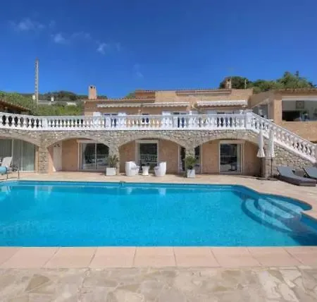 La Terre Des Lauriers Bed & Breakfast Vallauris