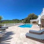La Terre Des Lauriers Bed & Breakfast Vallauris