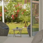 Bed & Breakfast La Terre Des Lauriers 4*