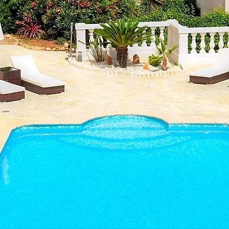 Bed & Breakfast La Terre Des Lauriers