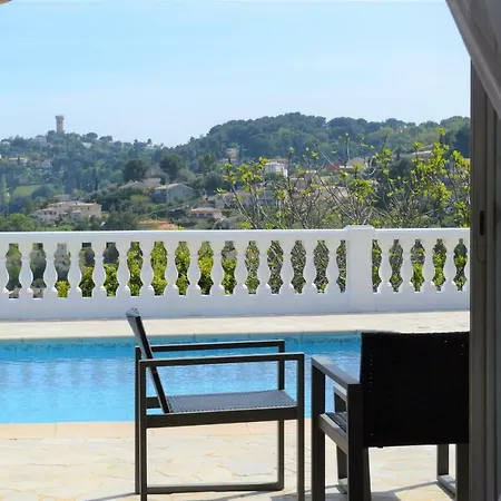 La Terre Des Lauriers 3* فالوريس
